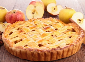 Сдобный пирог с яблоками